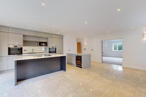 Wetherby Road, Harrogate, North Yorkshire photo 4