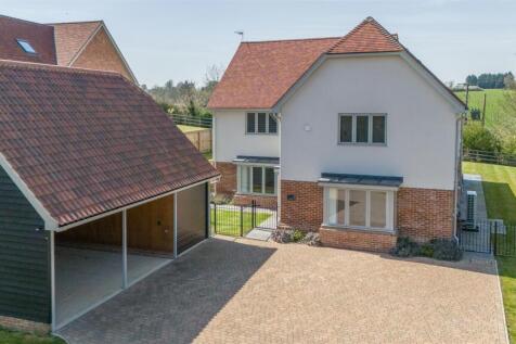 Entrance &amp; Driveway