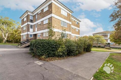 Basildon, SS16 - property photo