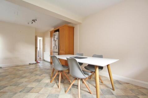 Southcliffe Road, Carlton, Nottingham photo 3
