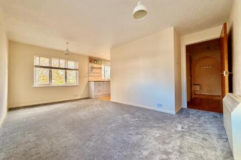 Shepperton Court, Shepperton photo 5