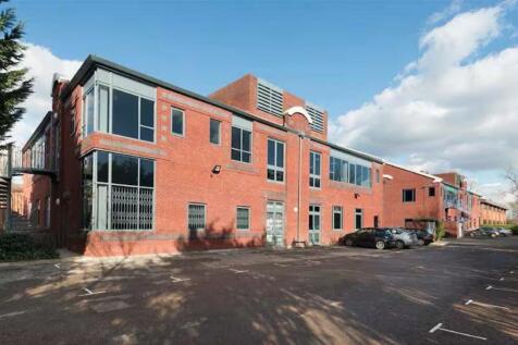 3 Waterside Court External Rear.jpg