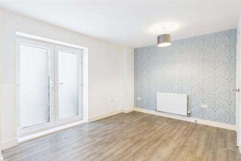 Bolton Drive, Shinfield, Reading, Berkshire, RG2 photo 4