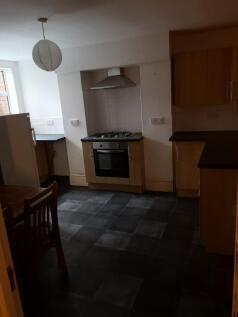 Church Street, Leamington Spa, Warwickshire, CV31 photo 4