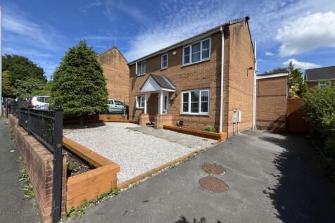 4 Bedroom Detached Home for Sale