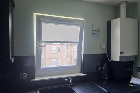Glenfarg Crescent, Cowdenbeath, KY4 photo 5