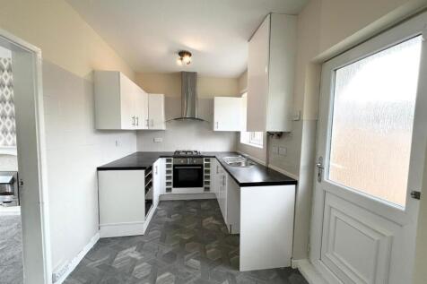Huxley Grove, Darlington photo 3