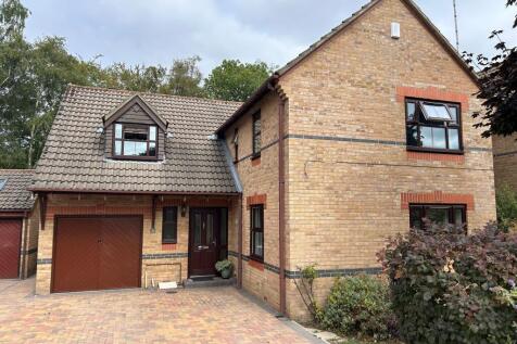Southampton, SO45 - property photo