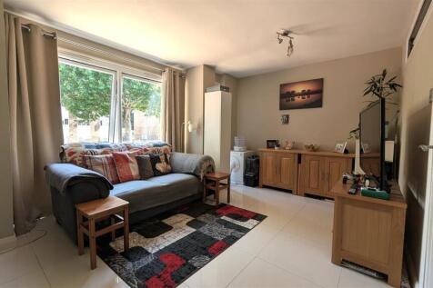 living room5.jpg