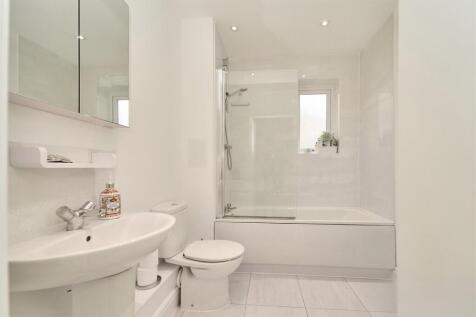 fairlands-0006.jpg