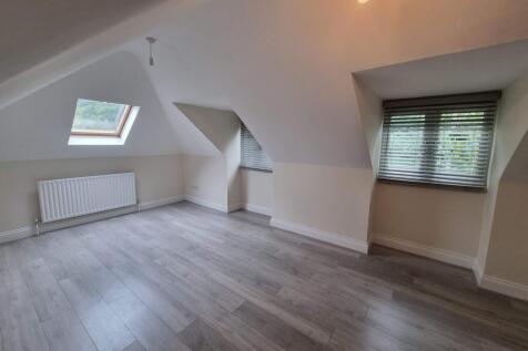 Watford Way, Hendon, Barnet, London photo 3