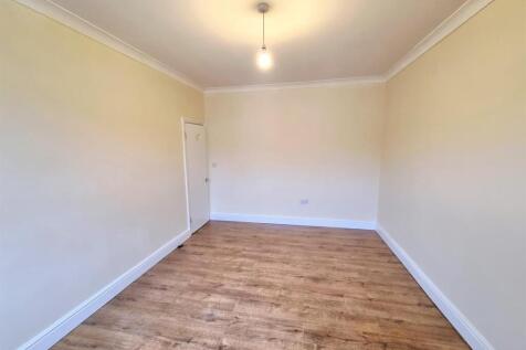 WhatsApp Image 2025-12-04 at 12.09.34 PM (4).jpeg