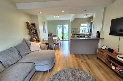 Lounge/Kitchen