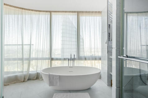Primary En-suite b¿