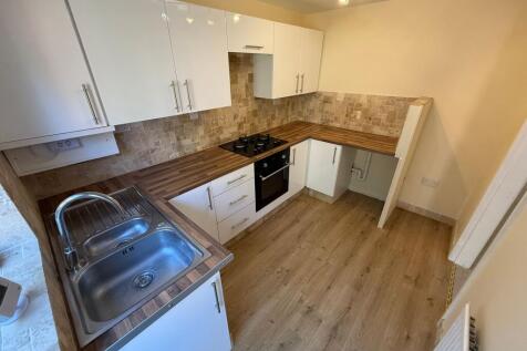 Bank Street, Castle Gresley, DE11 photo 5