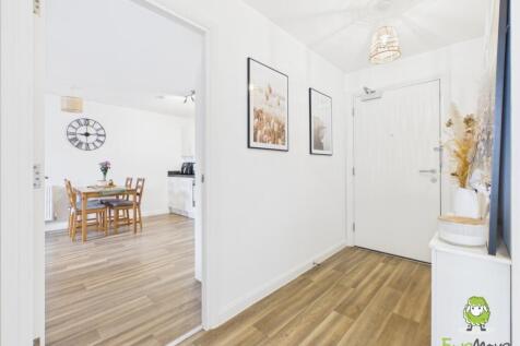 EweMove Estate Agents Basingstoke 