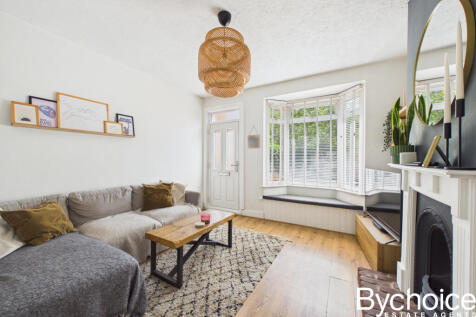 CAM05454G0-PR0210-STILL013