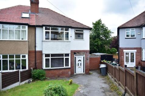 A charming front view of a residential property...