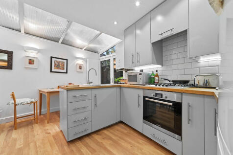 PT-DB(BURY)-3Chur...