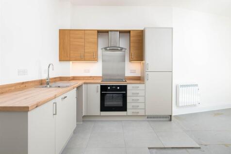 PLOT 6 - Kitchen_1.jpg