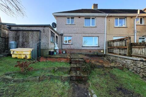 Rear Garden e (edit).jpg