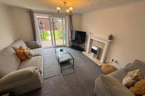 Middle Close, Swadlincote, DE11 photo 3