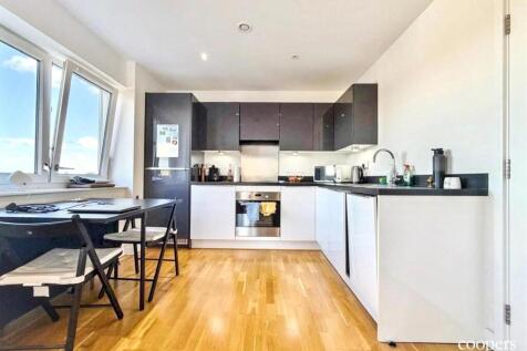 Windsor Court, Pennyroyal Drive, West Drayton, UB7 photo 3