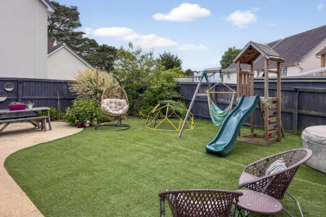 Enclosed Rear Garden
