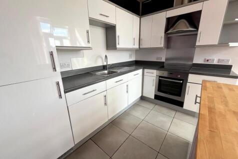 Beech House, 2 Lauriston Close, Manchester, M22 photo 4