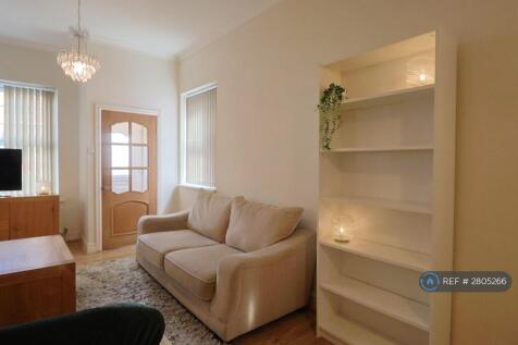 Denton Road, Audenshaw, Manchester, M34 photo 3
