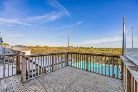 23 Sandy Beach Estate, Hayling Island-Small-Portic