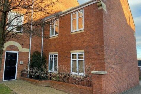Warwick, CV35 - property photo