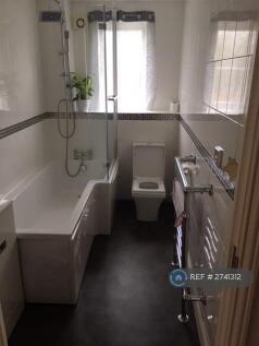Bath/Shower Room