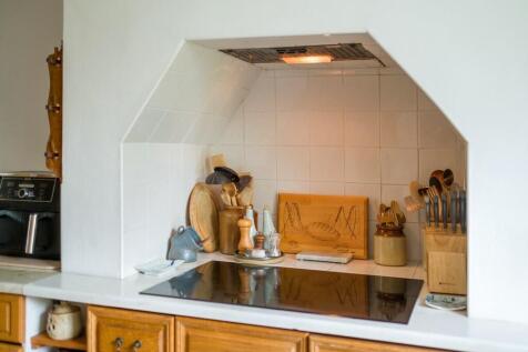 Gate Farm House-1...