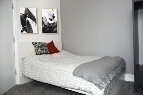8 Double Bedrooms
