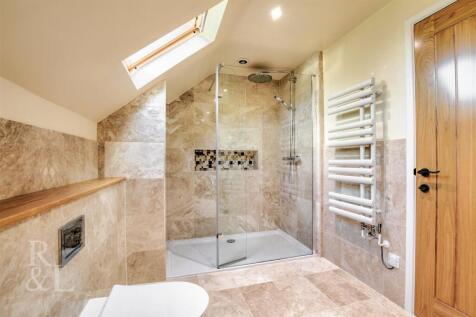 6 Meadow Lane (34).jpg