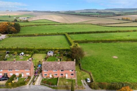 Wantage, OX12 - property photo