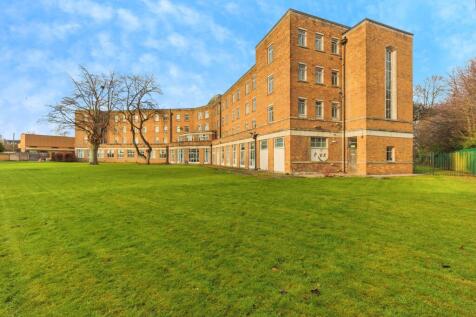 Manchester, M16 - property photo