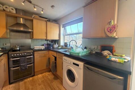 Delapre Drive, Banbury, Oxon photo 3