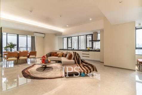 3 Bedroom Condo For Sale - Le Conde, BKK1, Phnom Penh