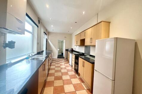 Boughey Road, Shelton, Stoke-On-Trent, ST4 photo 3