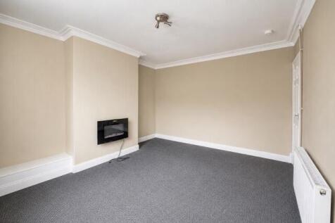 Brompton Mount, Leeds, LS11 photo 3