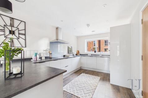 Open Plan Living/Kitchen