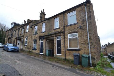 Bradford, BD10 - property photo