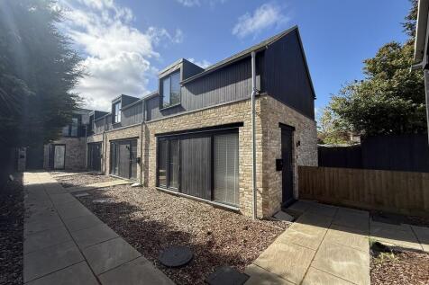 Chesterton Mews