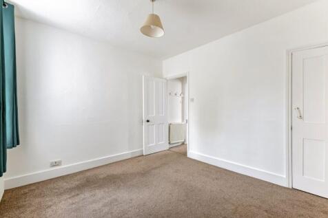 Nunsbury Cottages-EN10 6AG photo 3