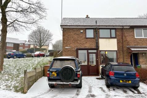 Heywood, OL10 - property photo