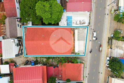 URGENT SALE 6 Bedroom Villa For Sale -  Svay Dangkum, Siem Reap