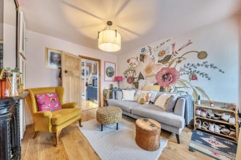EweMove Harrogate Living Room