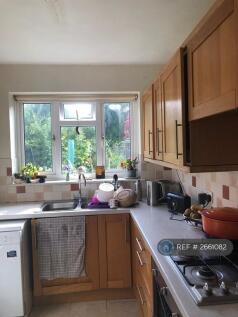 Harcourt Drive, Canterbury, CT2 photo 5